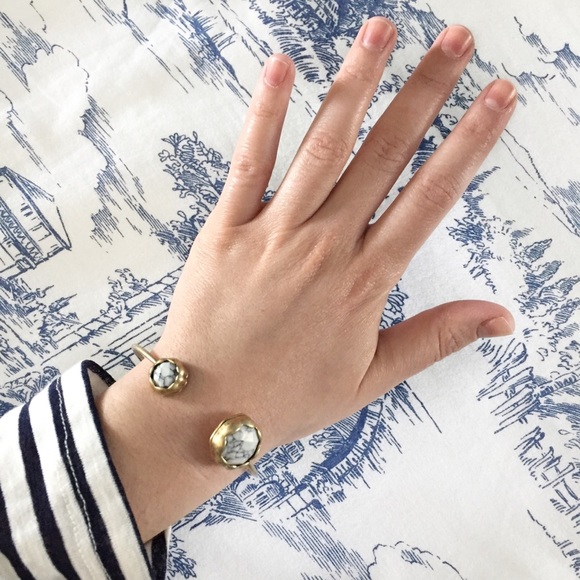 "Stella" Bracelet || White & Gold Marble Cuff - Picture 4 of 7